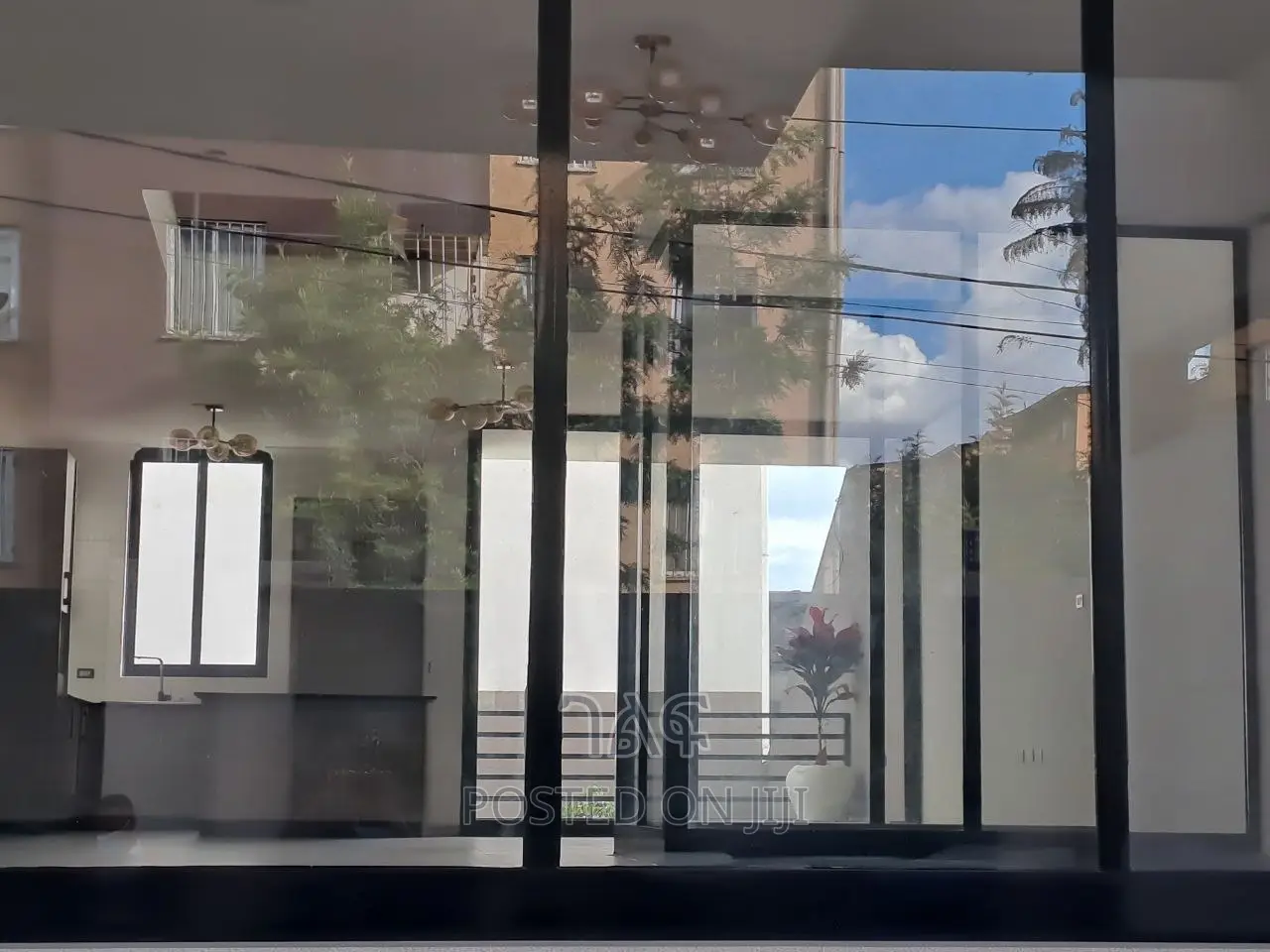 4bdrm House in የግል, Bole for sale