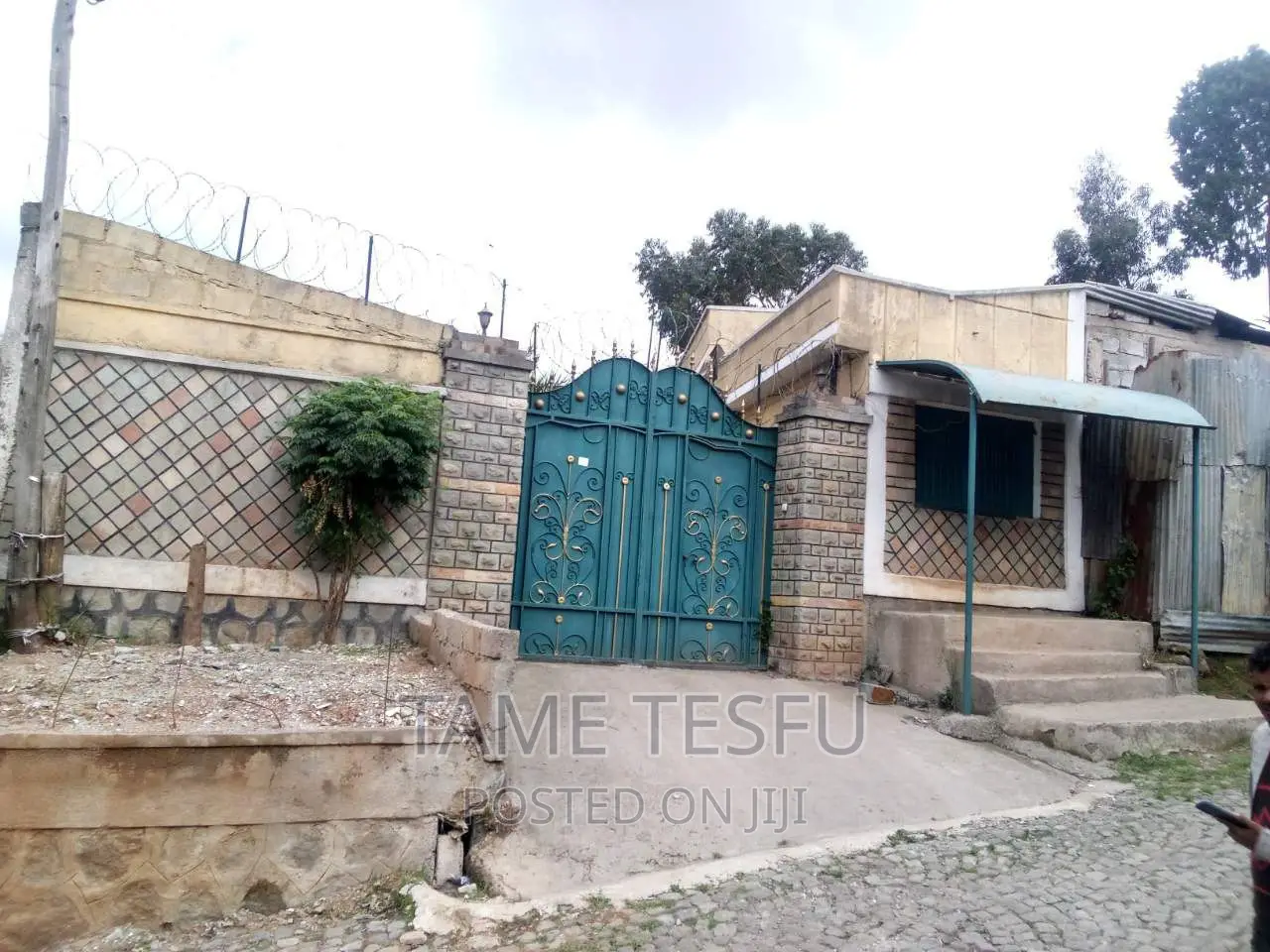 Furnished 2bdrm House in Yeka Kotobe for sale