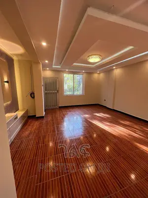 3bdrm Condo in ኮንደሚኒየም, Bole for sale