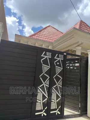 5bdrm House in Villa, Yeka for rent