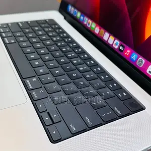 New Laptop Apple MacBook Pro M1 16GB Apple M1 Pro SSD 1T