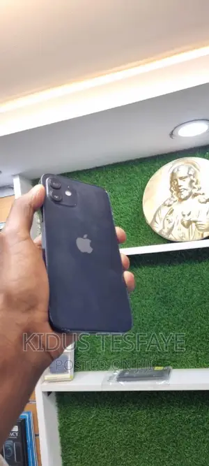 Apple iPhone 12 64 GB Blue