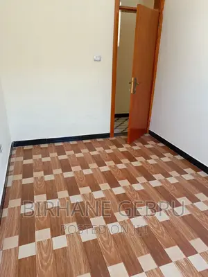 3bdrm Apartment in Apartimeny, Bole for rent