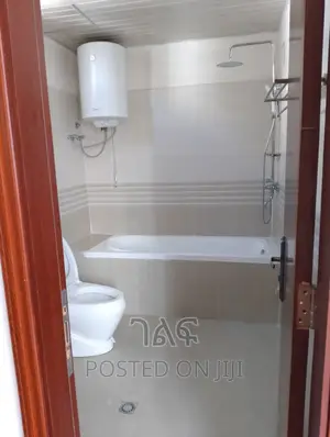 3bdrm Apartment in የግል ቅንጡ አፓርትመንት, Bole for sale