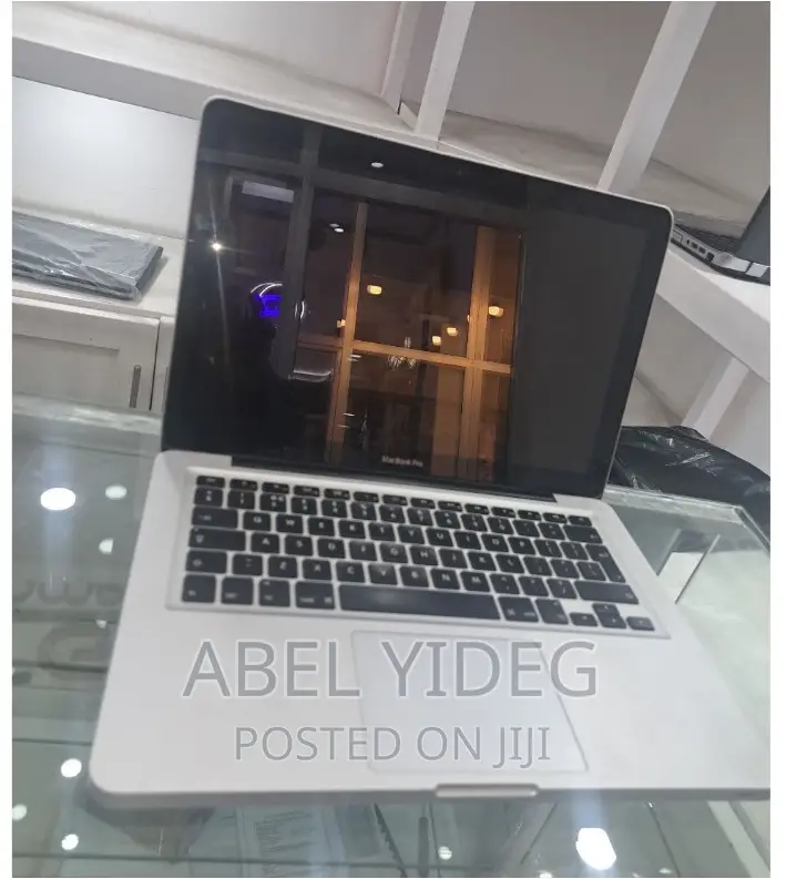 New Laptop Apple MacBook Pro 2012 8GB Intel Core I5 HDD 1T