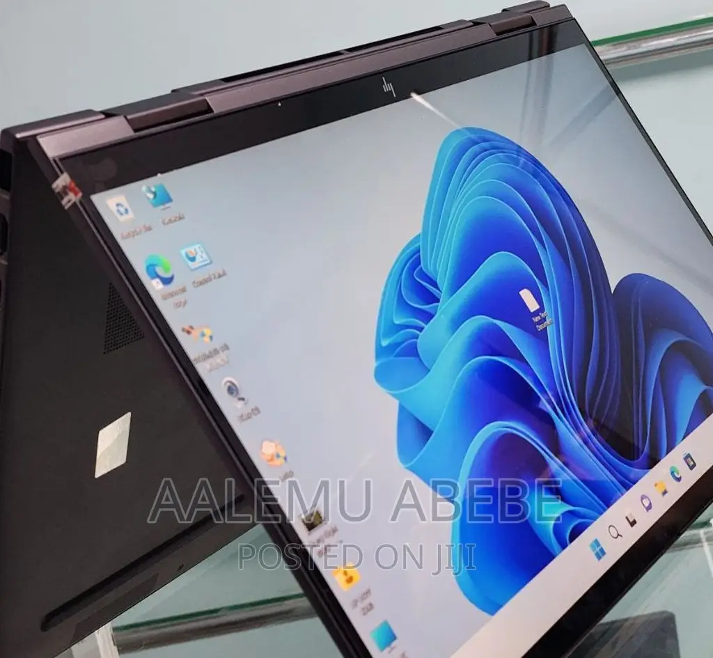New Laptop HP Envy X360 16GB Intel Core I7 SSD 1T