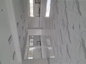 አስቸኳይ የሚከራይ ቢሮ
