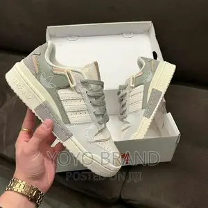 Adidas Form Fashion Sneker Shoes