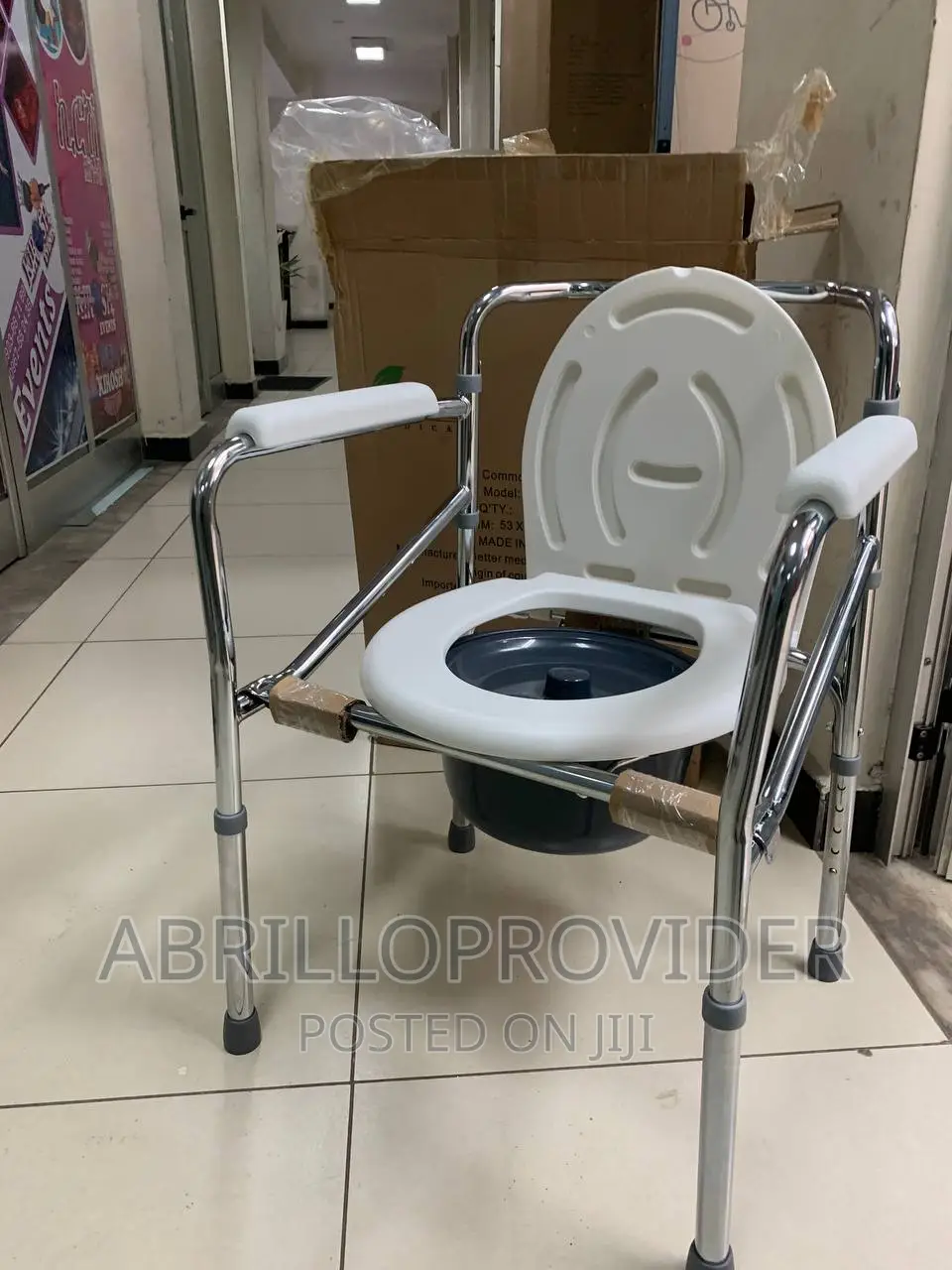 Commode Chair, Adjustment Bedside Commode Portable Toilet