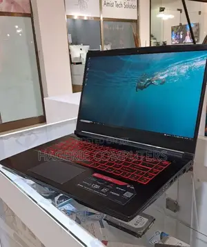 New Laptop MSI GF63 8GB Intel Core I5 SSD 512GB