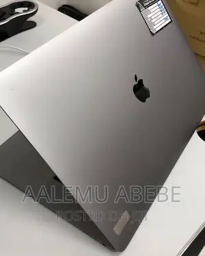 New Laptop Apple MacBook Pro 2017 16GB Intel Core I7 SSD 1T