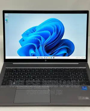 New Laptop HP ZBook Studio 16GB Intel Core I7 SSD 512GB