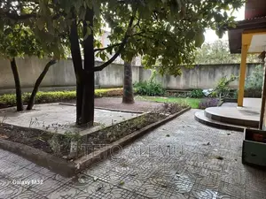 የሚሸጥ ሰፌ ቦታ ሜክሲኮ አካባቢ ለሪልስቴት አልሚዎች