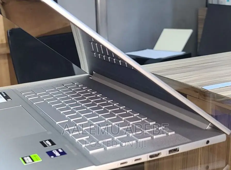 New Laptop HP Envy 14 16GB Intel Core I7 SSD 1T