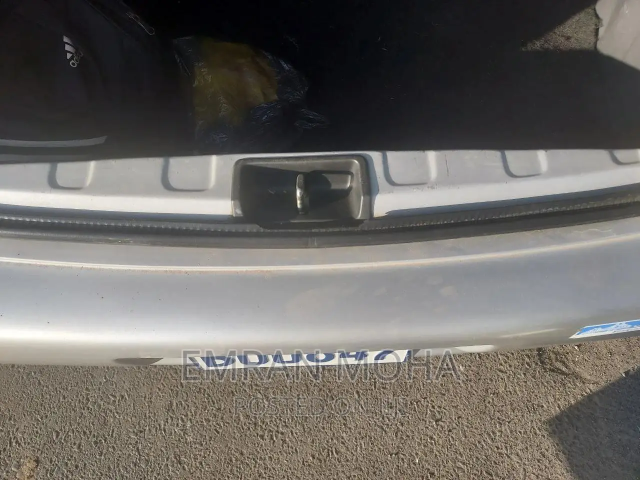 Toyota Vitz 2002 Silver