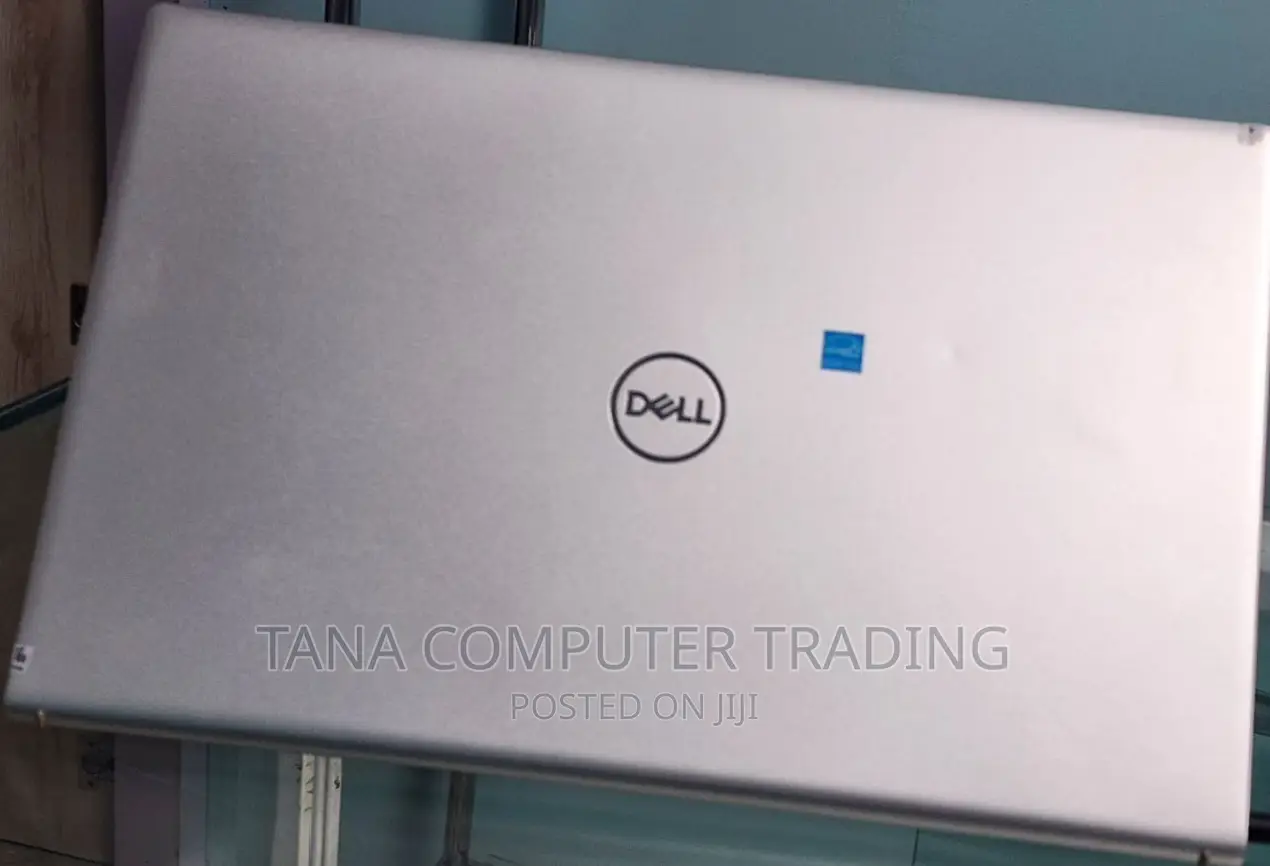 New Laptop Dell Inspiron 15 16GB Intel Core I7 HDD 500GB