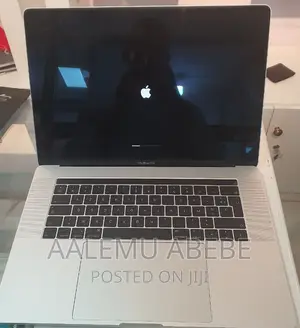 New Laptop Apple MacBook Pro 2019 16GB Intel Core i7 SSD 1T