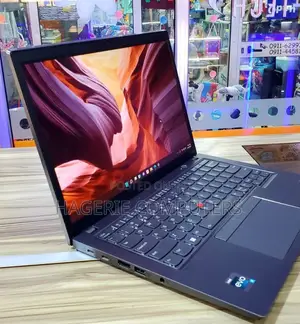 New Laptop Lenovo Thinkpad X13 Yoga 16GB Intel Core I7 SSD 512GB