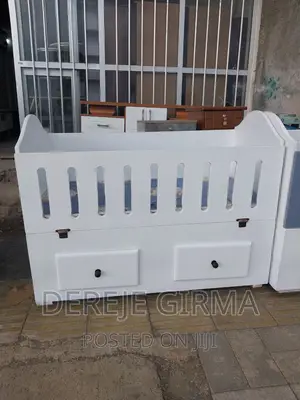1,20cm Be 90cm የልጆች አልጋ ከነ ፍራሹ