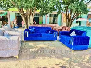 Sofa L Shape or Corner Sofa Made of Wooden Material