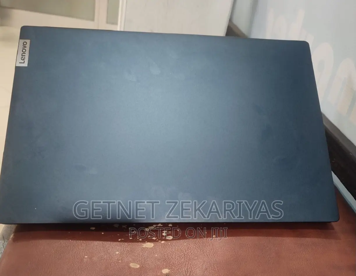 New Laptop Lenovo IdeaPad Flex 14 12GB Intel Core I7 SSD 512GB