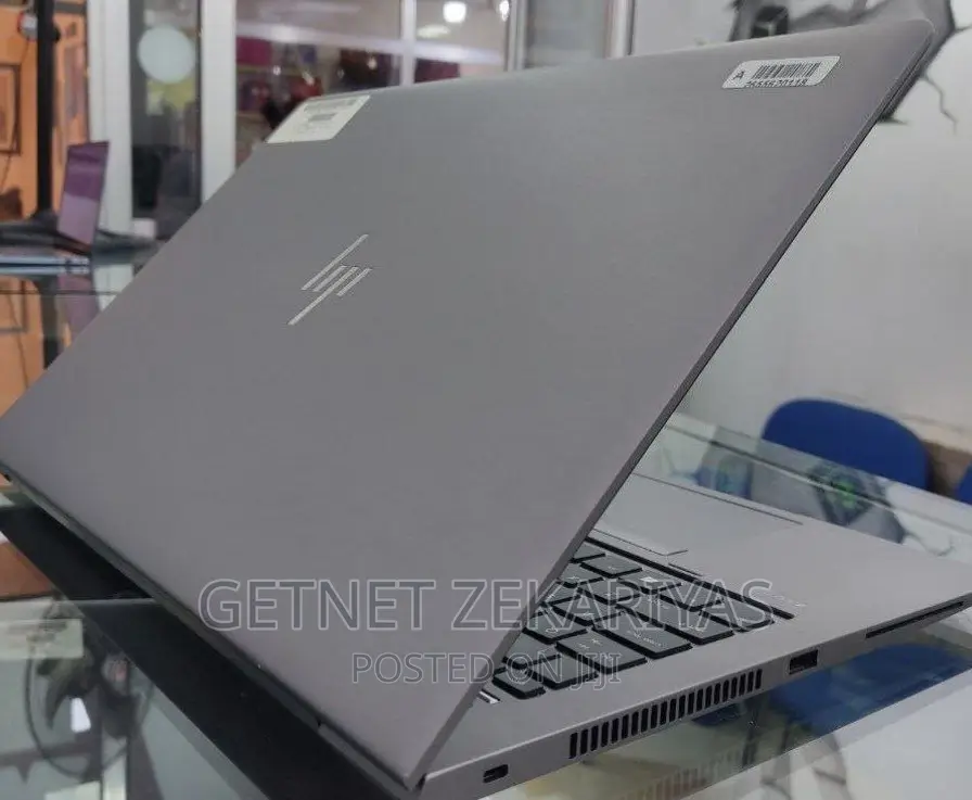 New Laptop HP ZBook 15 16GB Intel Core I7 SSD 512GB