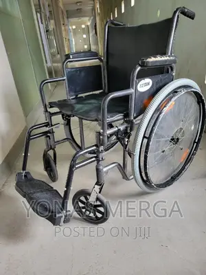 Used MOVE Manual Wheelchair Rubix2 Self Propelled Wheelchair