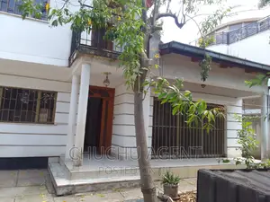 6bdrm House in Bole for sale
