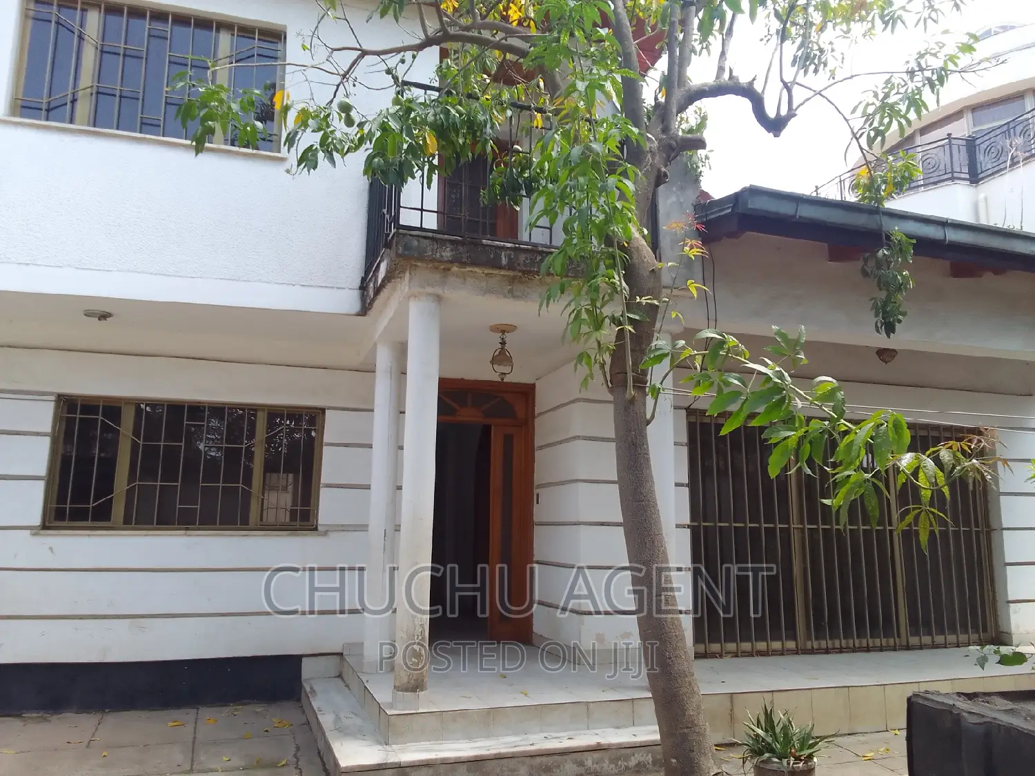 6bdrm House in Bole for sale