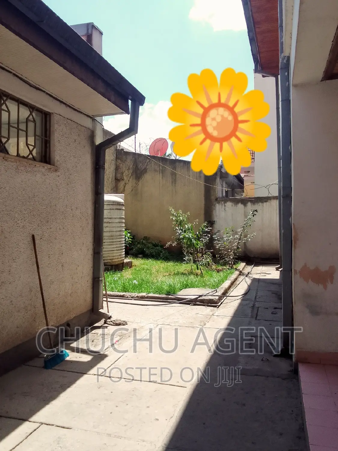 6bdrm House in Bole for sale