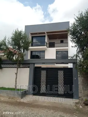 5bdrm House in የሚሸጥ ቤት ሜታ ጃክሮስ, Bole for sale