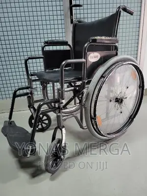 Used Wheelchair Folding Vertex Signature Foldable Wheelchair