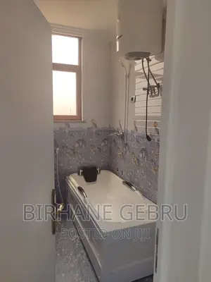 6bdrm House in G+2 House, Bole for rent