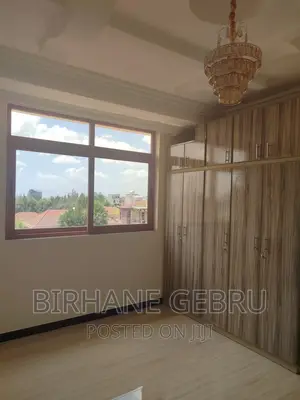 6bdrm House in G+2 House, Bole for rent
