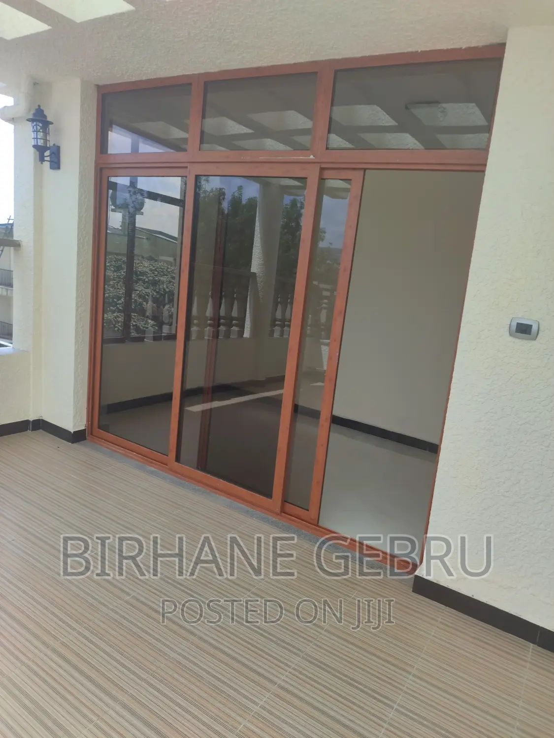 6bdrm House in G+2 House, Bole for rent