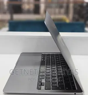 New Laptop Apple MacBook Air 8GB Apple M1 SSD 256GB