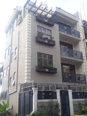 Furnished 5bdrm House in Aa, Bole for Sale