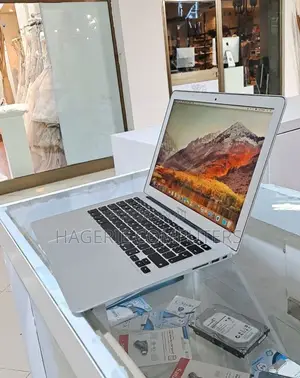 New Laptop Apple MacBook Air 2017 8GB Intel Core I5 SSD 128GB