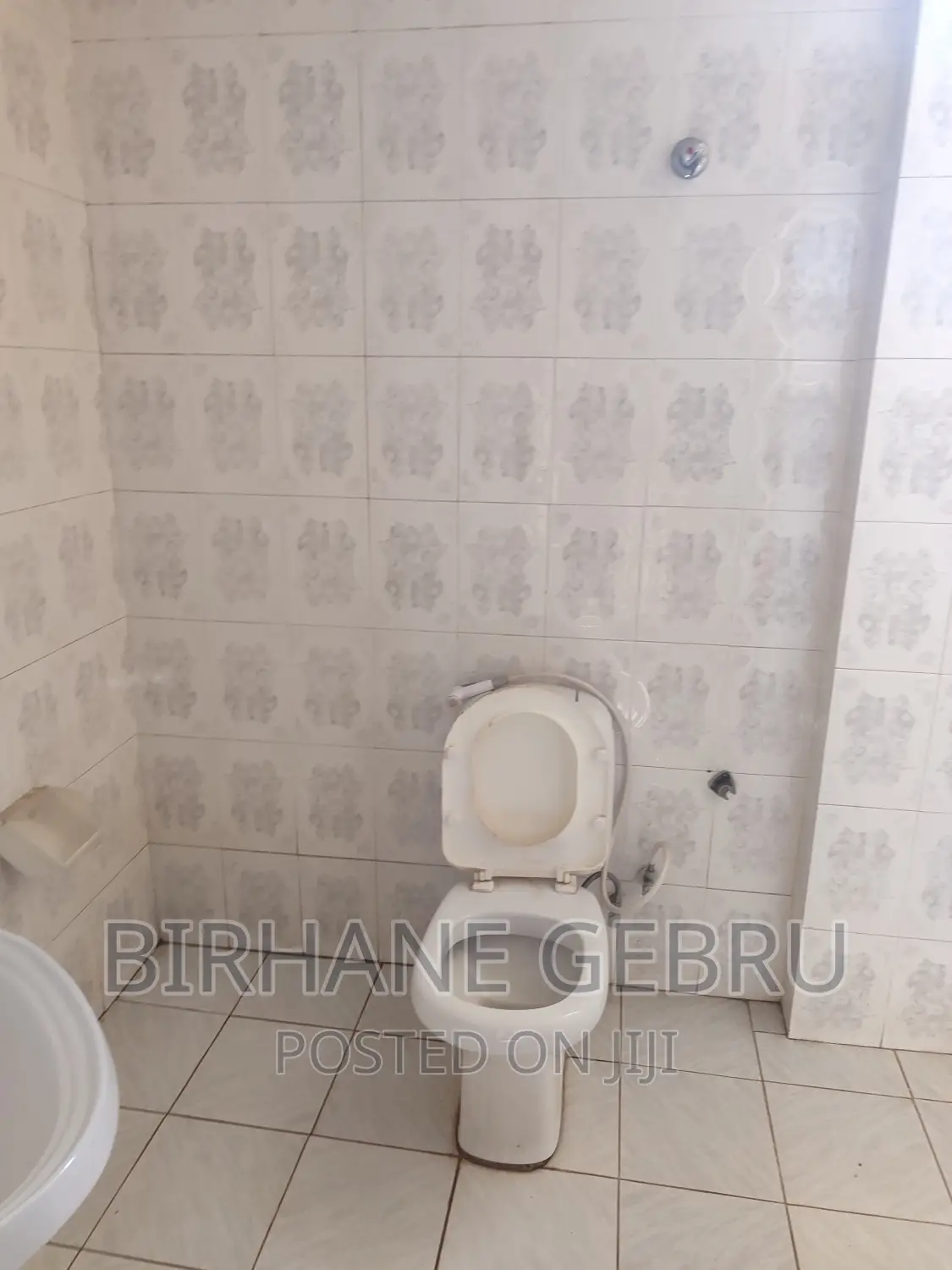 6bdrm Villa in Villa Hause Rented, Bole for rent