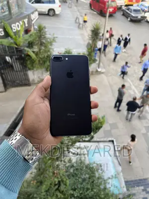 New Apple iPhone 7 Plus 128 GB Black