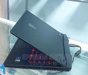 New Laptop MSI GP75 Leopard 16GB Intel Core i7 SSD 1T