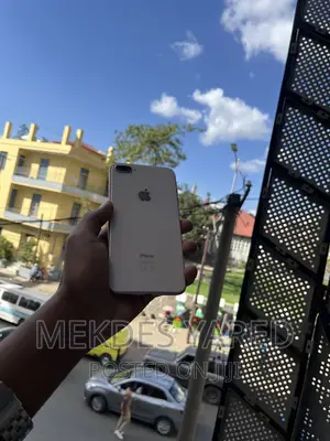 New Apple iPhone 8 Plus 256 GB White