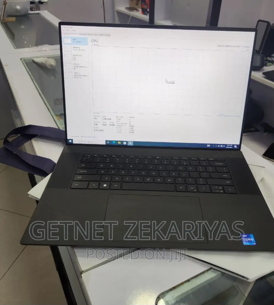 New Laptop Dell Precision 7520 32GB Intel Core I7 SSD 1T