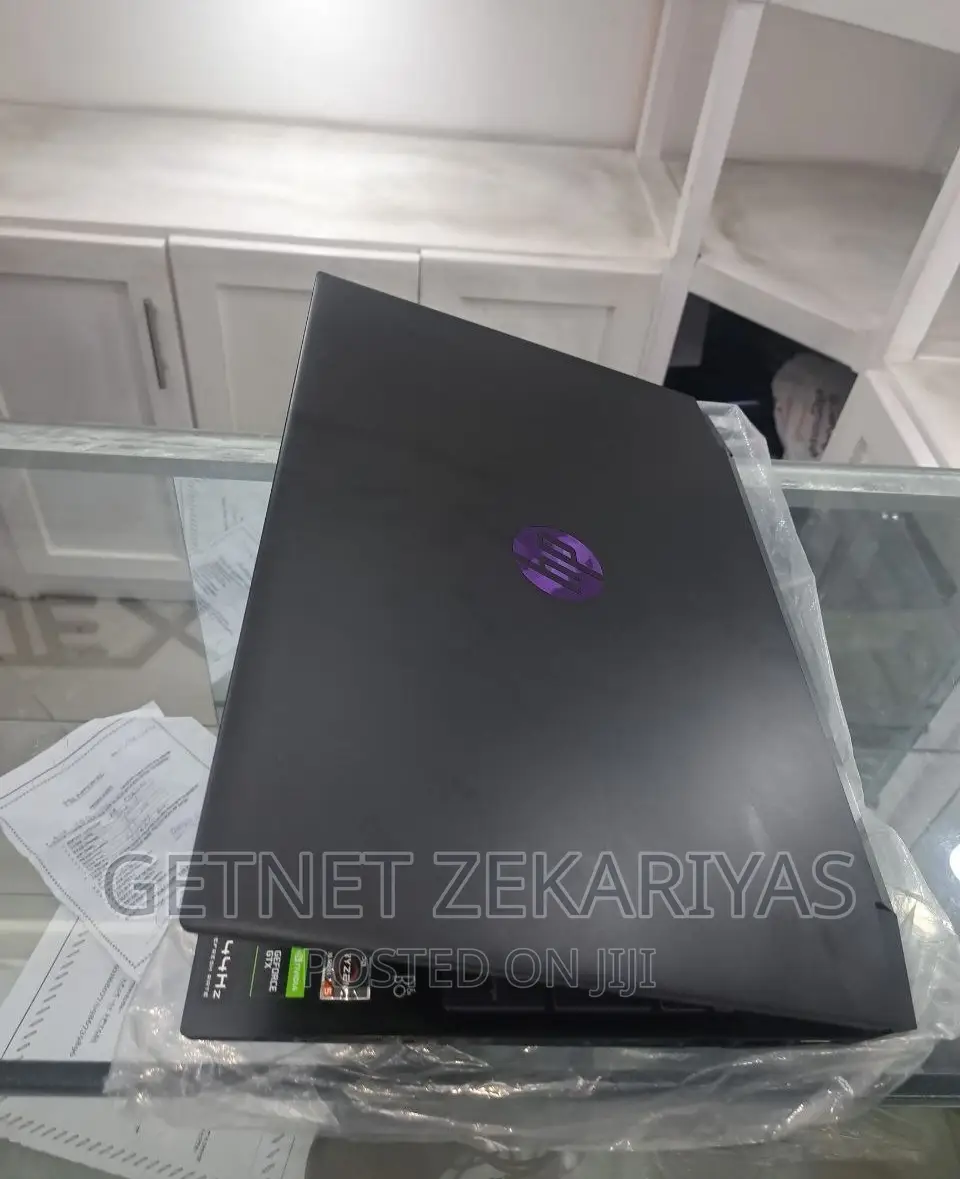 New Laptop HP Pavilion Power 15 8GB AMD Ryzen 5 SSD 512GB