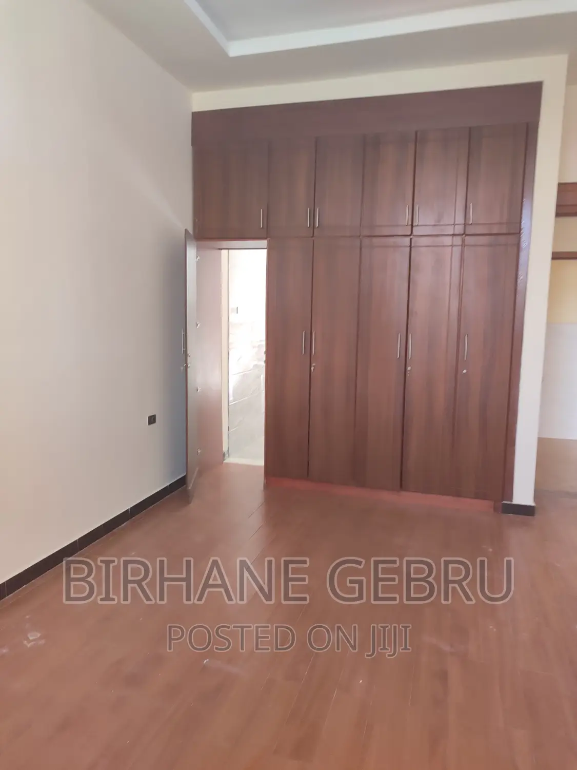 6bdrm Villa in Rent Villa Hause, Bole for rent