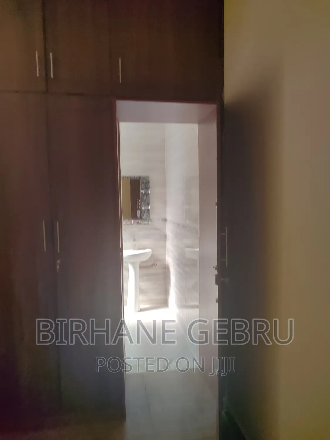 6bdrm Villa in Rent Villa Hause, Bole for rent