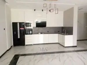 7bdrm House in House For Sale, Yeka for sale