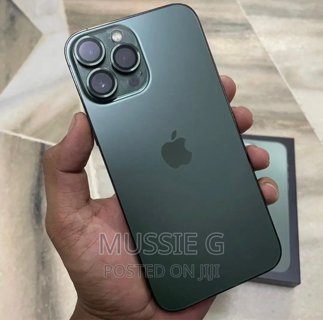 New Apple iPhone 15 Pro Max 256 GB Blue