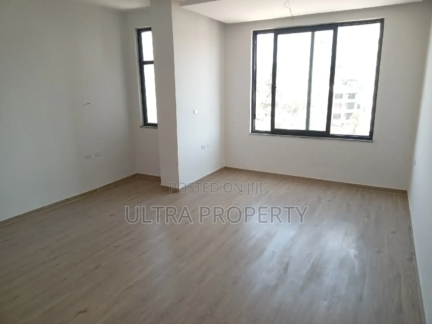 4bdrm Apartment in Bole for sale