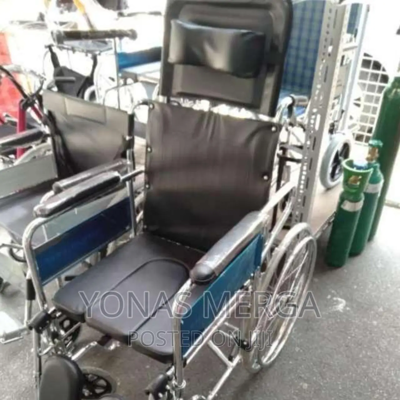 Toilet Wheelchair Reclining and Tilt- In Space Wheelchair